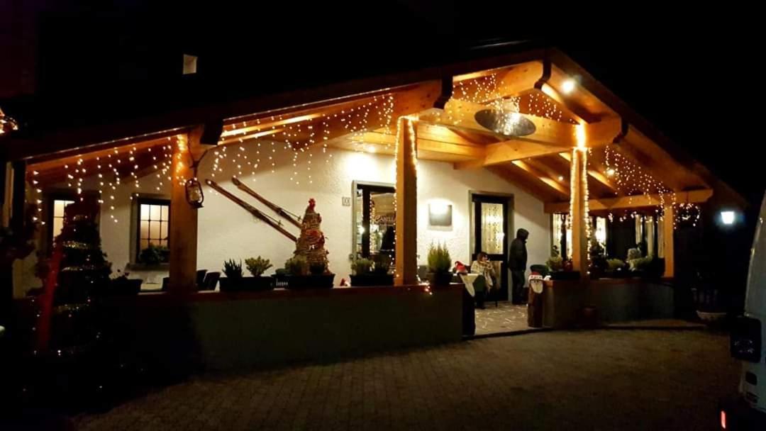Albergo Canella Fuipiano Valle Imagna ภายนอก รูปภาพ