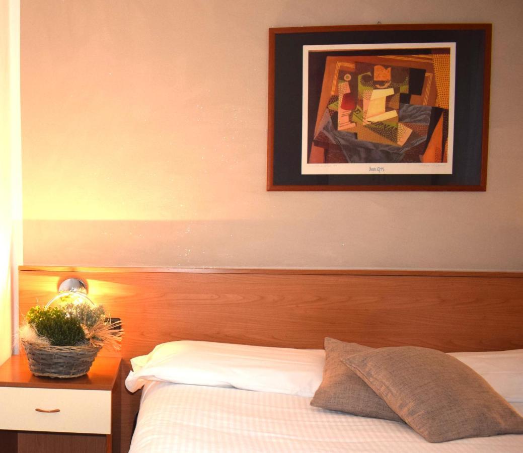 Albergo Canella Fuipiano Valle Imagna ภายนอก รูปภาพ